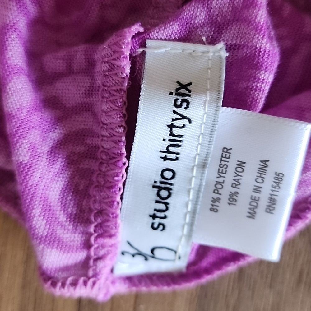 Rose Pattern Studio 36 Infinity Scarf Soft - Picture 3 of 4